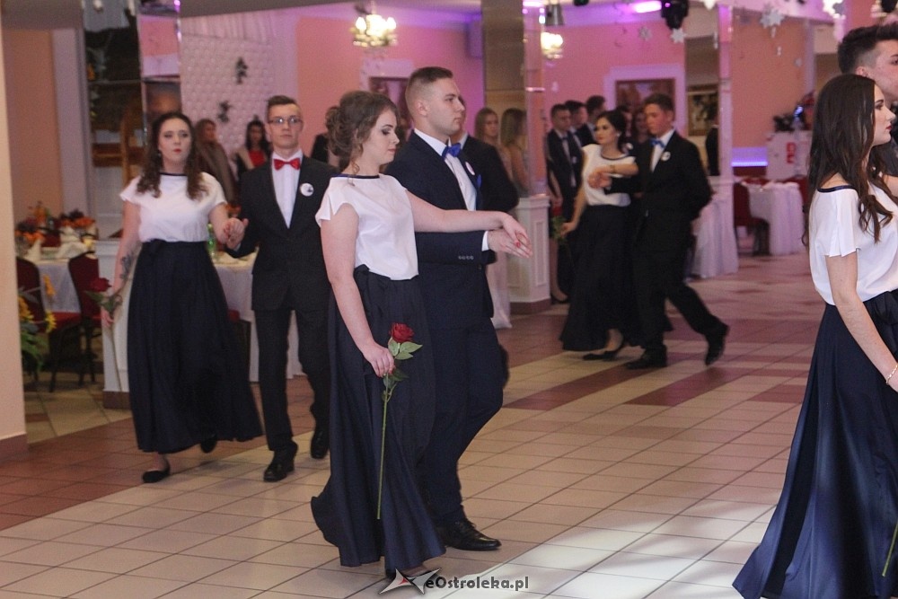 Studniówka 2018: II SLO [13.01.2018] - zdjęcie #203 - eOstroleka.pl