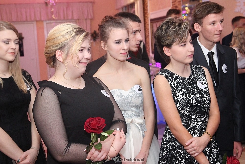 Studniówka 2018: II SLO [13.01.2018] - zdjęcie #123 - eOstroleka.pl