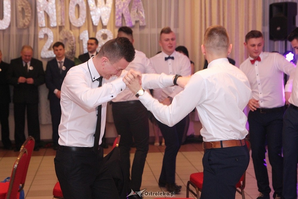 Studniówka 2018: II SLO [13.01.2018] - zdjęcie #114 - eOstroleka.pl