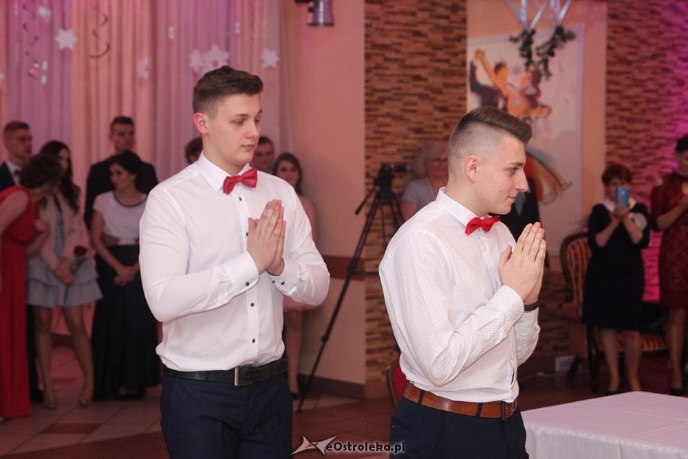 Studniówka 2018: II SLO [13.01.2018] - zdjęcie #106 - eOstroleka.pl