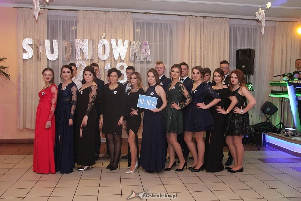 Studniówka 2018: II SLO [13.01.2018] - zdjęcie #86 - eOstroleka.pl