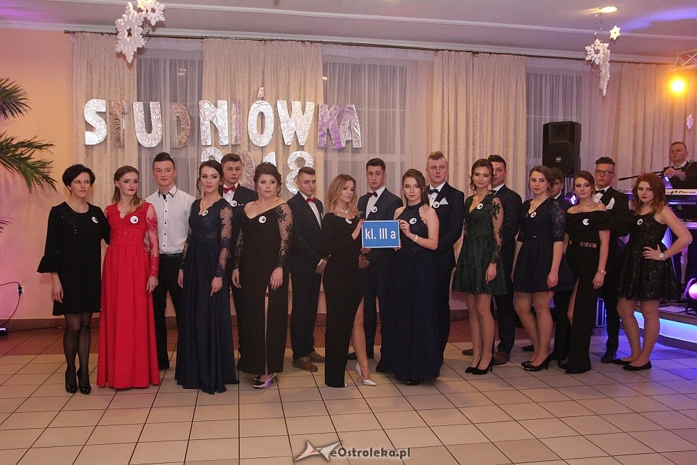 Studniówka 2018: II SLO [13.01.2018] - zdjęcie #79 - eOstroleka.pl