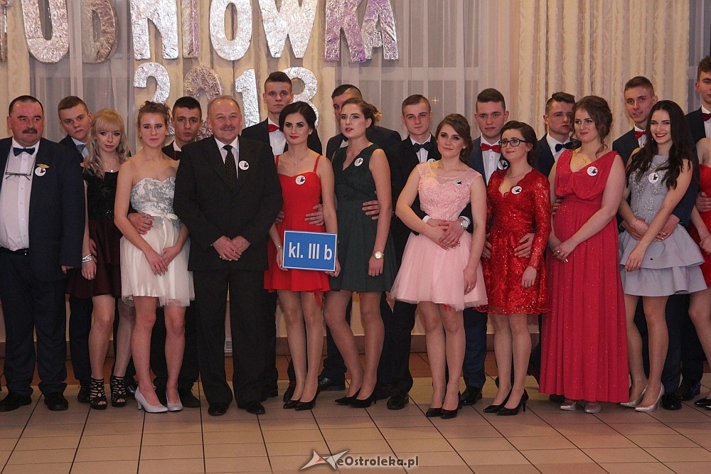 Studniówka 2018: II SLO [13.01.2018] - zdjęcie #61 - eOstroleka.pl