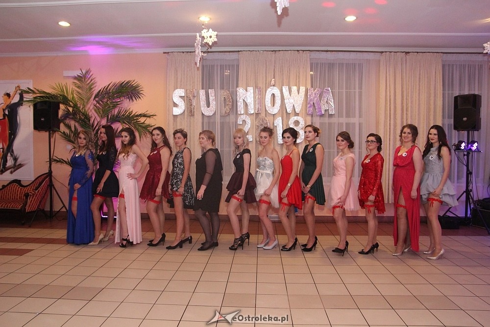 Studniówka 2018: II SLO [13.01.2018] - zdjęcie #59 - eOstroleka.pl