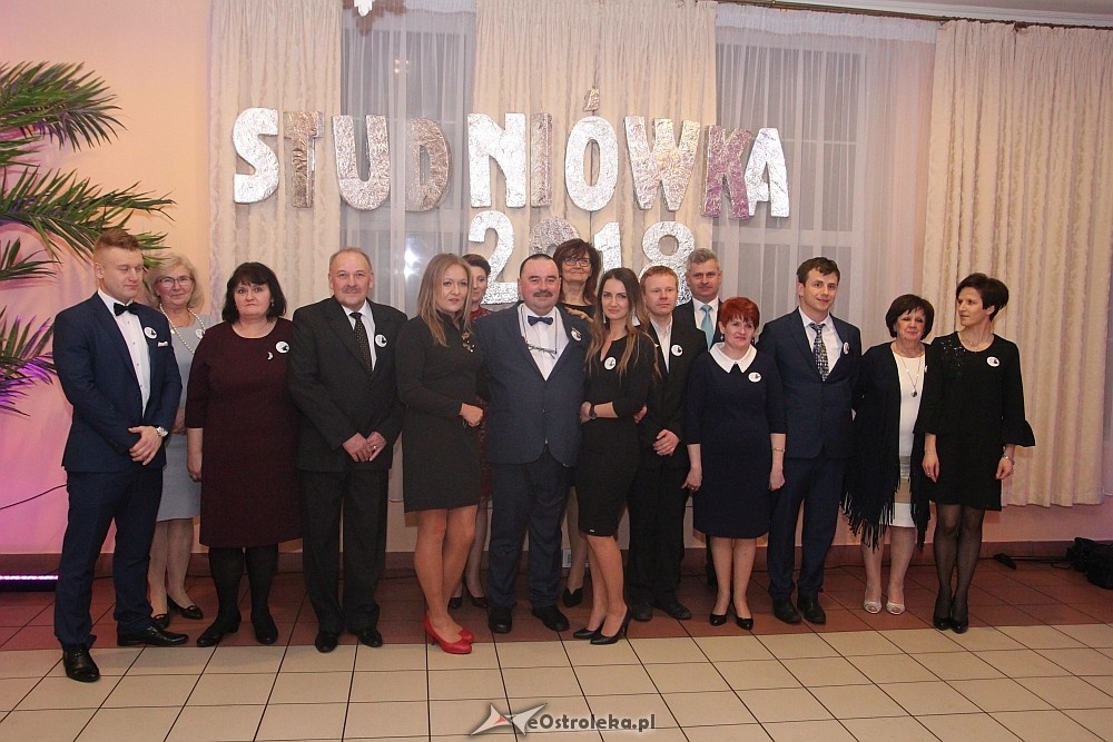Studniówka 2018: II SLO [13.01.2018] - zdjęcie #58 - eOstroleka.pl