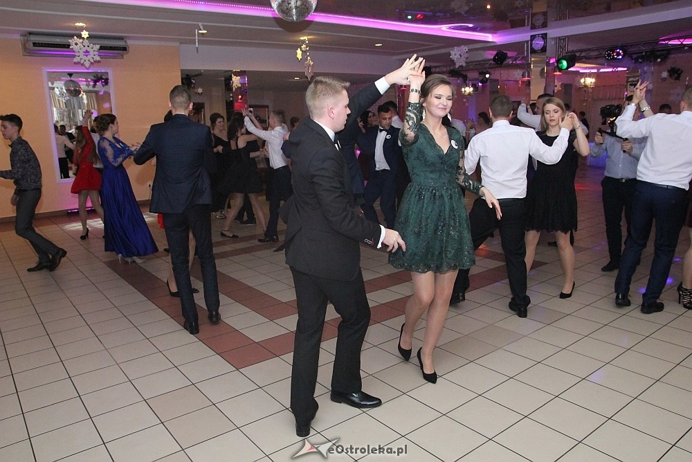 Studniówka 2018: II SLO [13.01.2018] - zdjęcie #21 - eOstroleka.pl