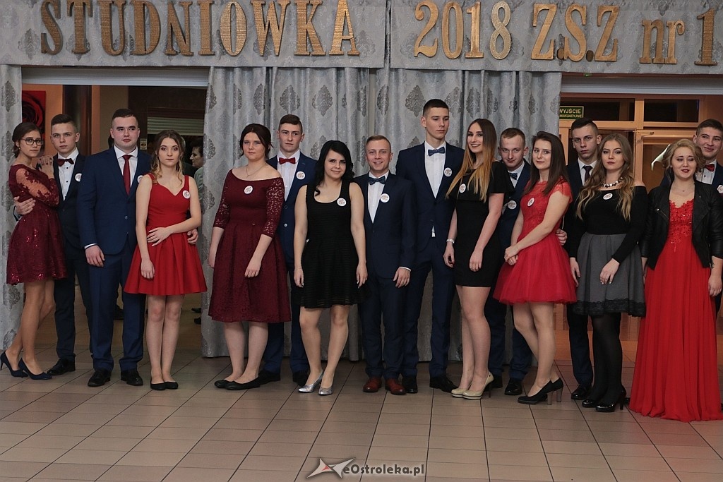 Studniówka ZSZ 1 w Ostrołęce [13.01.2018] - zdjęcie #152 - eOstroleka.pl