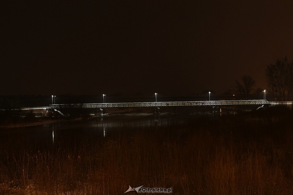 Nocny krajobraz przemysłowej częśći Ostrołęki [18.01.2018] - zdjęcie #30 - eOstroleka.pl