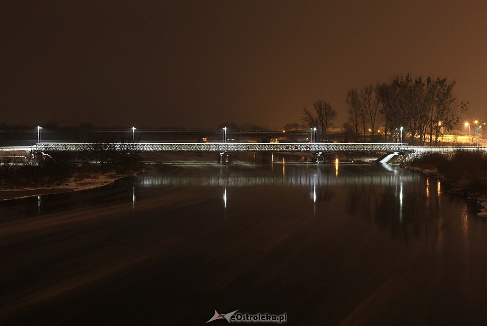Nocny krajobraz przemysłowej częśći Ostrołęki [18.01.2018] - zdjęcie #32 - eOstroleka.pl