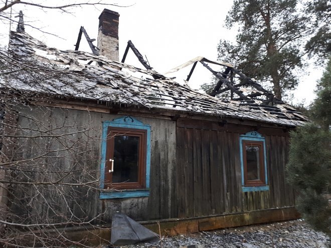 Potrzebna pomoc dla rodziny z Gleby. W pożarze stracili dom [19.01.2018] - zdjęcie #1 - eOstroleka.pl