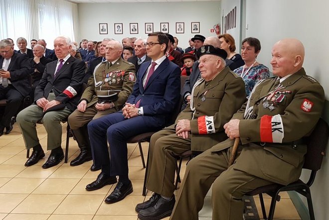 Premier Morawiecki spotkał się z ostrołęckimi kombatantami [19.01.2018] - zdjęcie #18 - eOstroleka.pl
