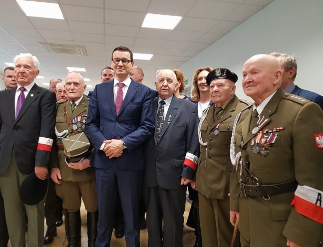 Premier Morawiecki spotkał się z ostrołęckimi kombatantami [19.01.2018] - zdjęcie #21 - eOstroleka.pl