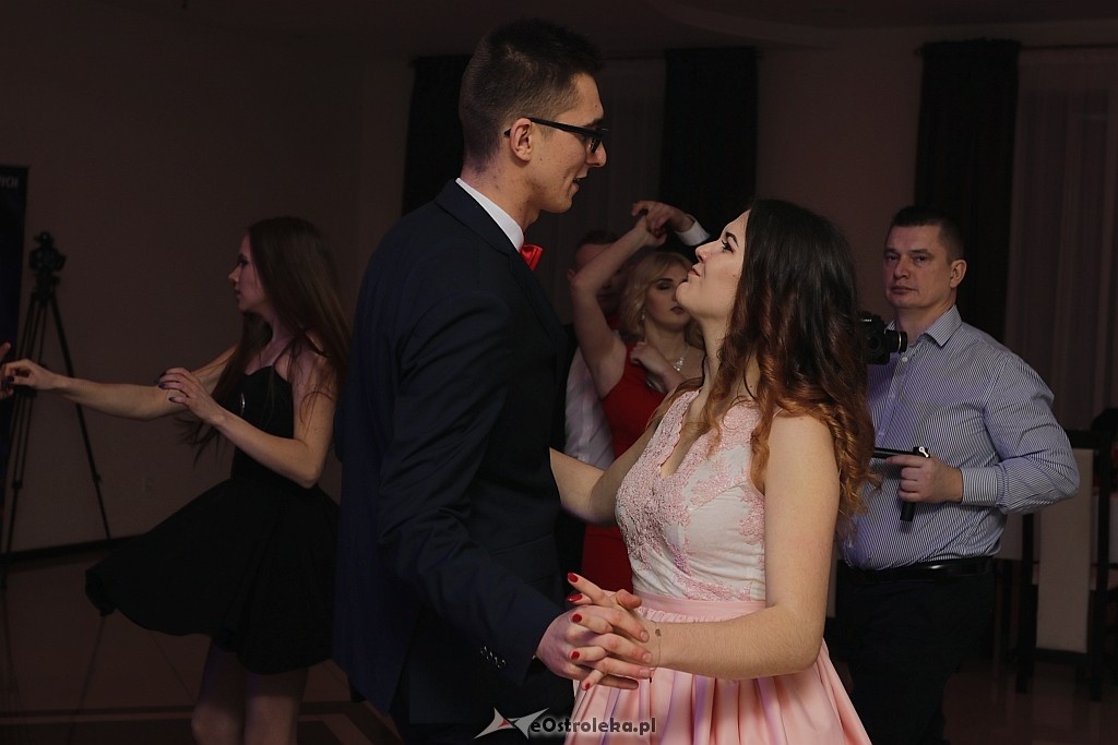 Studniówka ZSP w Goworowie [20.01.2018] - zdjęcie #29 - eOstroleka.pl