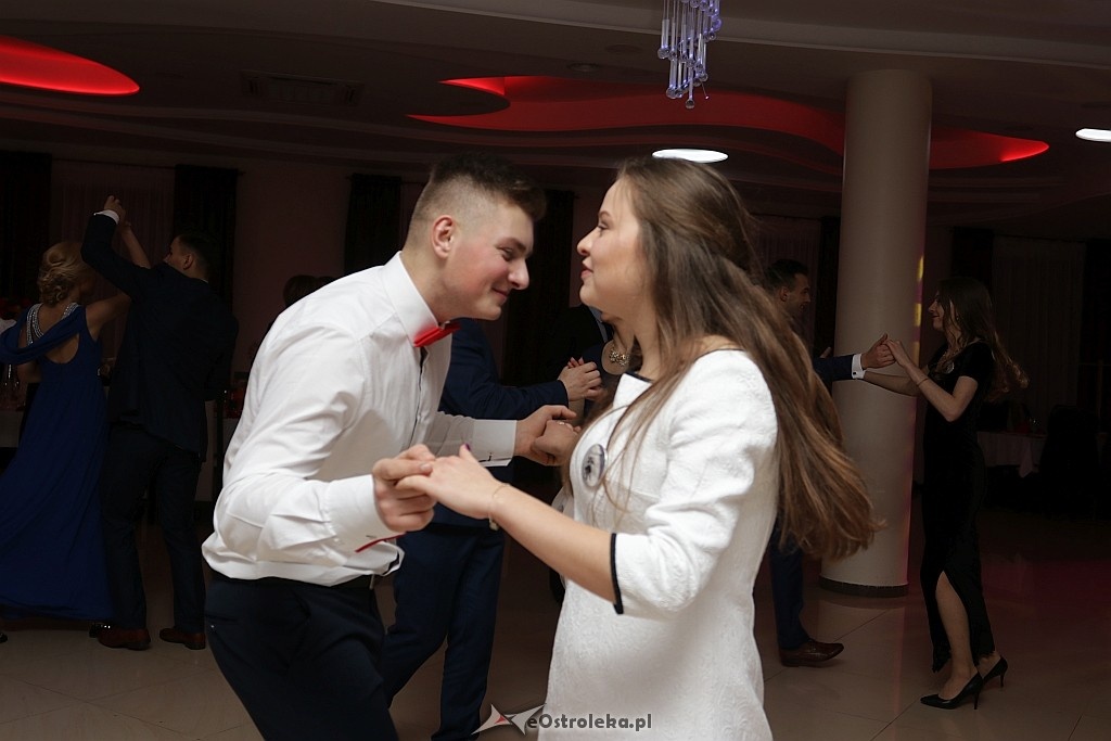 Studniówka ZSP w Goworowie [20.01.2018] - zdjęcie #26 - eOstroleka.pl