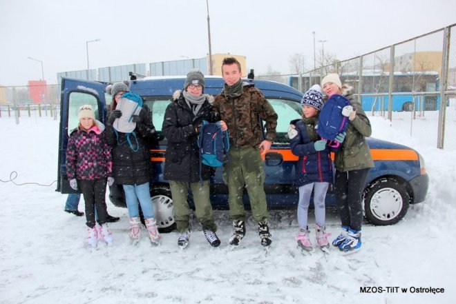 Ferie zimowe z MZOS-TiIT - konkursy na lodzie - zdjęcie #19 - eOstroleka.pl