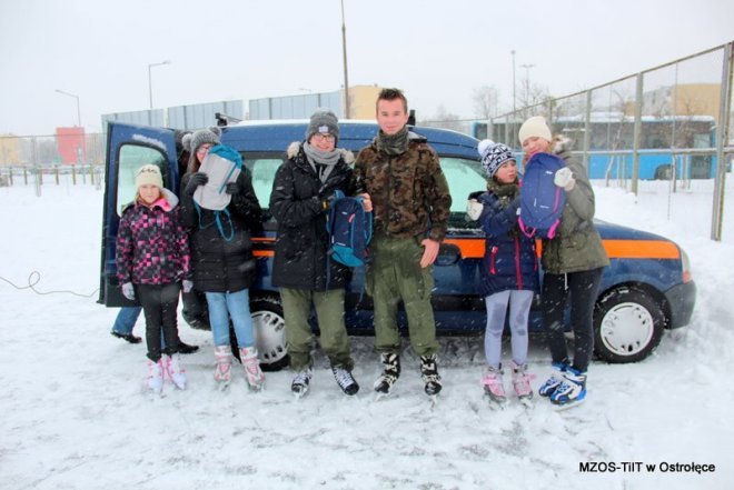 Ferie zimowe z MZOS-TiIT - konkursy na lodzie - zdjęcie #20 - eOstroleka.pl