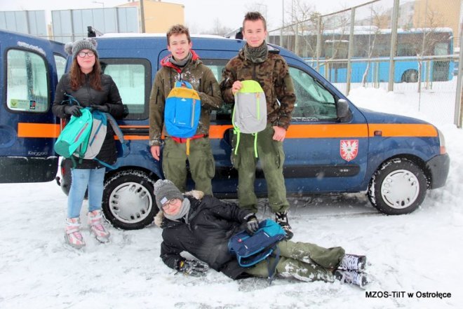 Ferie zimowe z MZOS-TiIT - konkursy na lodzie - zdjęcie #24 - eOstroleka.pl