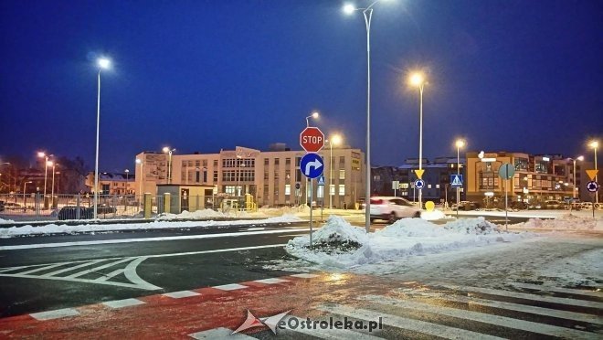 Ulica Goworowska w rejonie Galerii Bursztynowej po przebudowie [23.01.2018] - zdjęcie #1 - eOstroleka.pl
