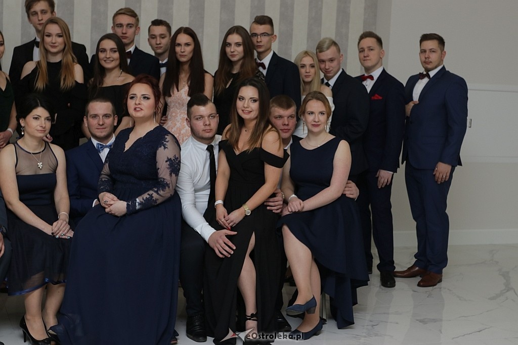 Studniówka III LO w Ostrołęce [27.01.2018] - zdjęcie #53 - eOstroleka.pl