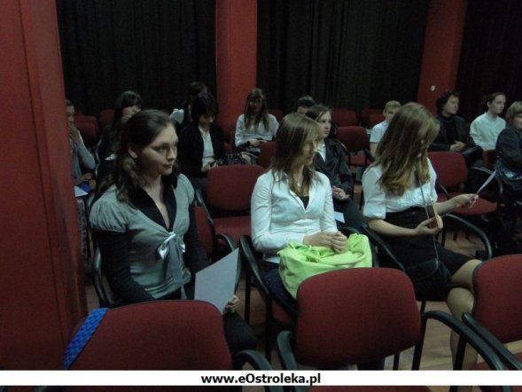 Eliminacje konkursu recytatorskiego cz.2 (21.04.2010) - zdjęcie #3 - eOstroleka.pl