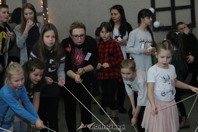 Choinkowe spotkanie dla dzieci z osiedli Stare Miasto i Łazek [27.01.2018] - zdjęcie #36 - eOstroleka.pl