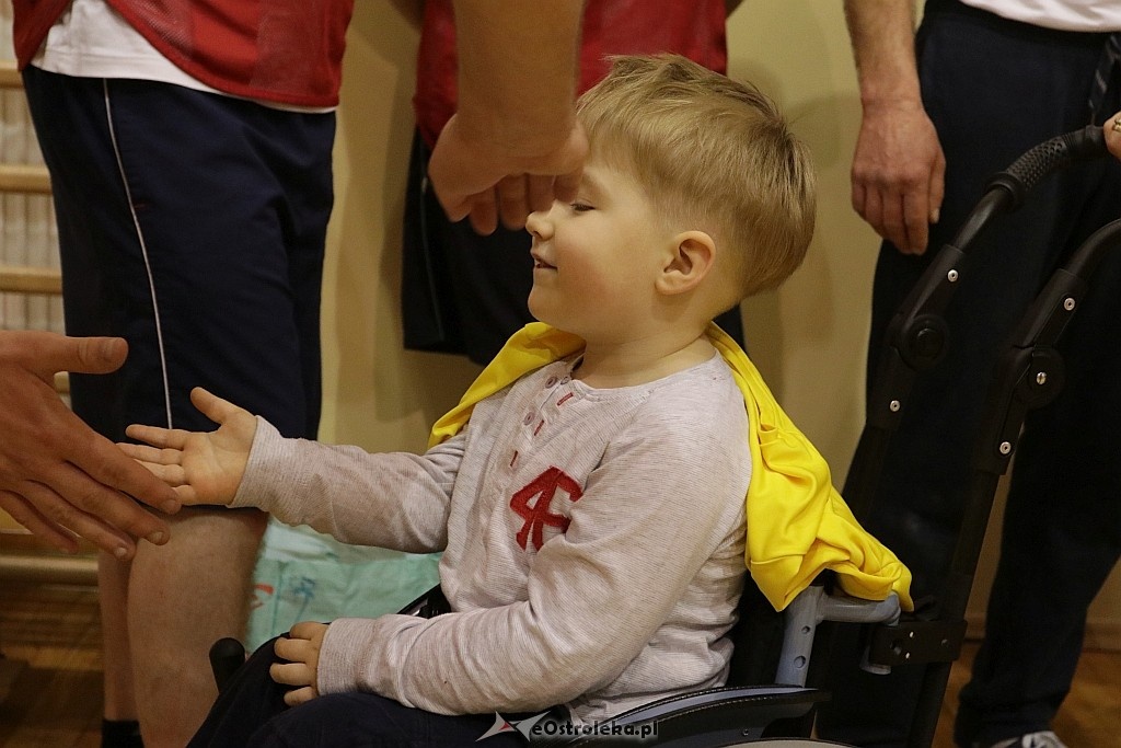 Wielki Mecz dla Szymona Wołynka [28.01.2018] - zdjęcie #18 - eOstroleka.pl