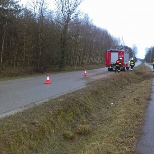 Wypadek w Zamościu [ZDJĘCIA] - zdjęcie #1 - eOstroleka.pl