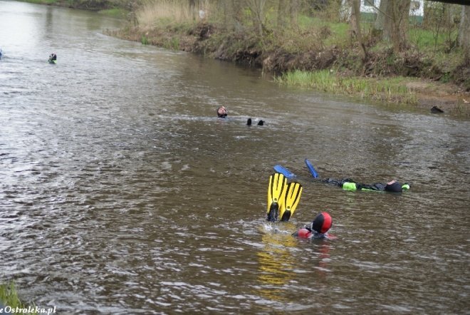 II Odmulanie Omulwi  (24.04.2010) - zdjęcie #1 - eOstroleka.pl