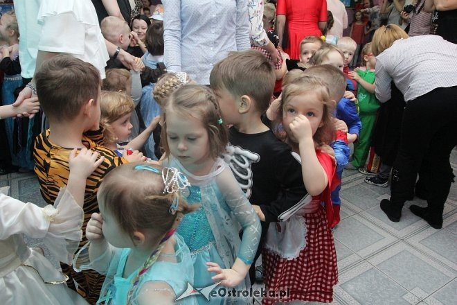 Bal karnawałowy w Przedszkolu Miejskim nr 8 [02.02.2018] - zdjęcie #55 - eOstroleka.pl