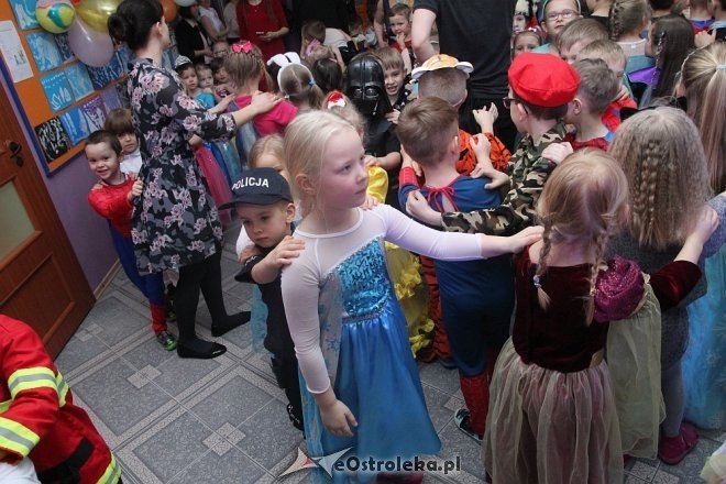 Bal karnawałowy w Przedszkolu Miejskim nr 8 [02.02.2018] - zdjęcie #48 - eOstroleka.pl