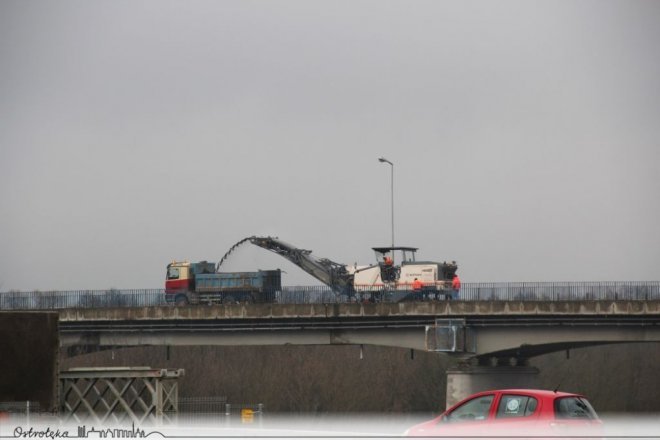 Ruszył remont „starego mostu” [03.02.2018] - zdjęcie #2 - eOstroleka.pl