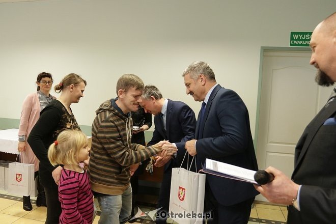 Odebranie kluczy do mieszkań OTBS [05.02.2018] - zdjęcie #18 - eOstroleka.pl