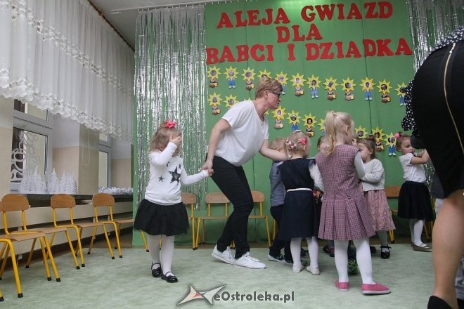 Dzień Babci i Dziadka w Krainie Misiów [09.02.2018] - zdjęcie #28 - eOstroleka.pl