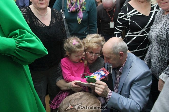 Dzień Babci i Dziadka w Krainie Misiów [09.02.2018] - zdjęcie #9 - eOstroleka.pl