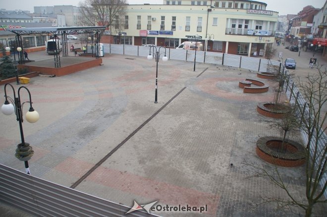 Ostrołęka: Ruszyła budowa fontanny gejzerowej przy scenie miejskiej [13.02.2018] - zdjęcie #8 - eOstroleka.pl