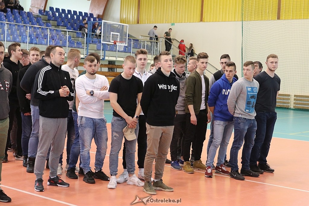 Mistrzostwa Ostrołęki szkół średnich w piłce ręcznej mężczyzn [20.02.2018] - zdjęcie #41 - eOstroleka.pl