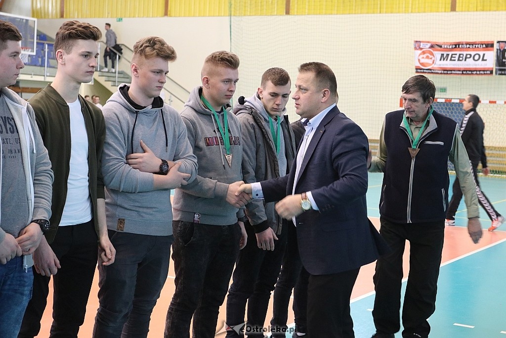 Mistrzostwa Ostrołęki szkół średnich w piłce ręcznej mężczyzn [20.02.2018] - zdjęcie #48 - eOstroleka.pl