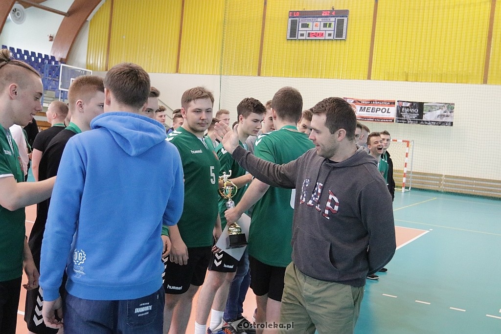 Mistrzostwa Ostrołęki szkół średnich w piłce ręcznej mężczyzn [20.02.2018] - zdjęcie #62 - eOstroleka.pl