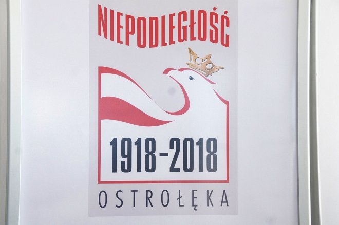 Ostrołęka rozpoczyna obchody 100. rocznicy odzyskania przez Polskę niepodległości [ZDJĘCIA] - zdjęcie #1 - eOstroleka.pl