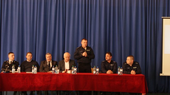 Debata o bezpieczeństwie mieszkańców gminy Łyse [05.03.2018] - zdjęcie #2 - eOstroleka.pl