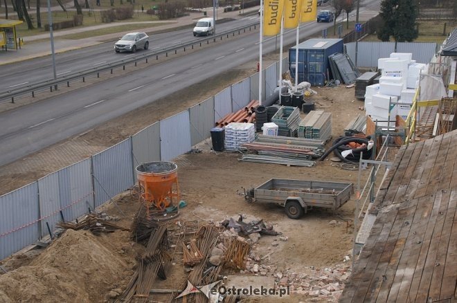 Raport z placu budowy Muzeum Żołnierzy Wyklętych [06.03.2018] - zdjęcie #105 - eOstroleka.pl
