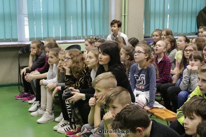 Podsumowanie projektu „Schools in the UK” w SP nr 10 w Ostrołęce [13.03.2018] - zdjęcie #4 - eOstroleka.pl