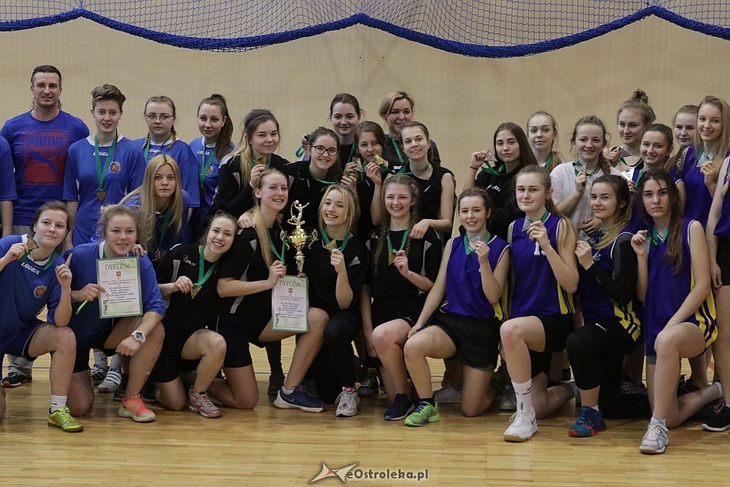 Mistrzostwa Ostrołęki szkół średnich w koszykówce kobiet [14.03.2018] - zdjęcie #36 - eOstroleka.pl