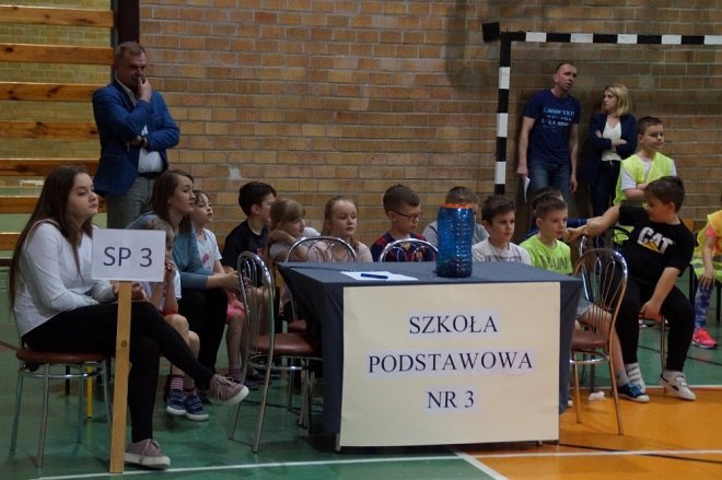 Turniej „Klasa na 5” w SP nr 5 w Ostrołęce [15.03.2018] - zdjęcie #71 - eOstroleka.pl