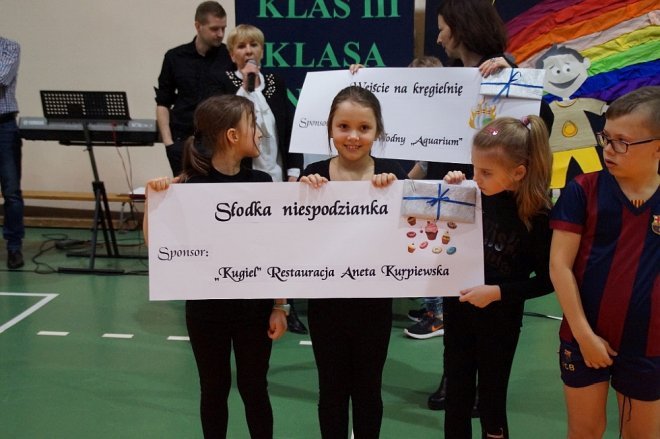 Turniej „Klasa na 5” w SP nr 5 w Ostrołęce [15.03.2018] - zdjęcie #103 - eOstroleka.pl