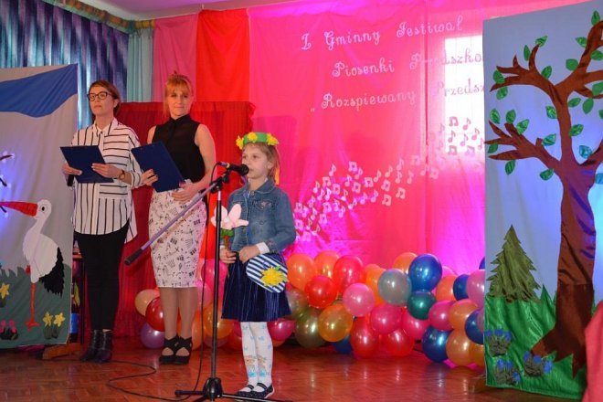 „Rozśpiewane Przedszkolaki” w ZPO w Kadzidle [16.03.2018] - zdjęcie #27 - eOstroleka.pl