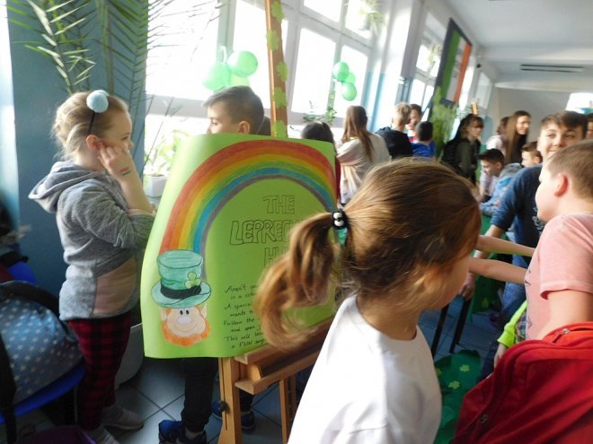 Dzień świętego Patryka w Szkole Podstawowej nr 10 [21.03.2018] - zdjęcie #7 - eOstroleka.pl