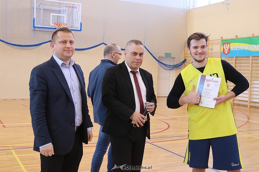 Mistrzostwa Ostrołęki szkół średnich w koszykówce mężczyzn [21.03.2018] - zdjęcie #14 - eOstroleka.pl
