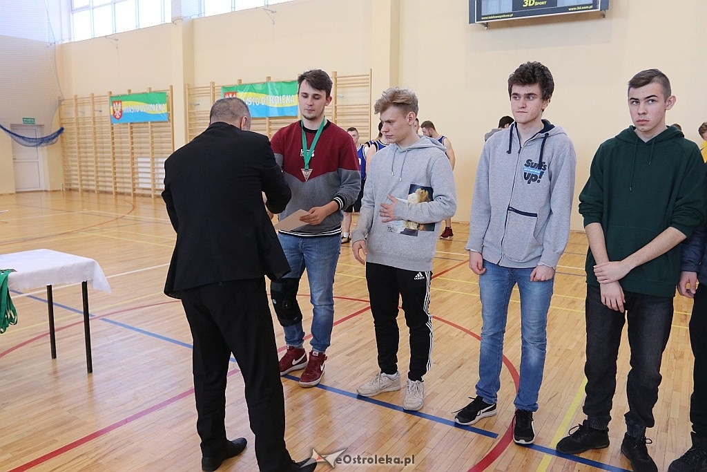 Mistrzostwa Ostrołęki szkół średnich w koszykówce mężczyzn [21.03.2018] - zdjęcie #20 - eOstroleka.pl