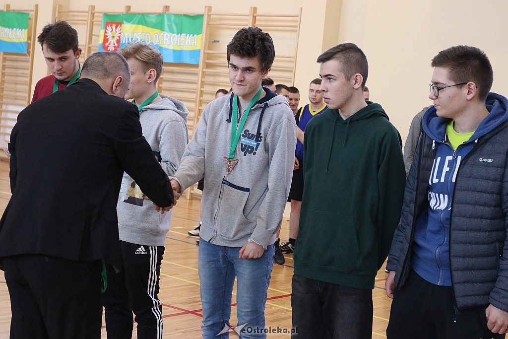 Mistrzostwa Ostrołęki szkół średnich w koszykówce mężczyzn [21.03.2018] - zdjęcie #22 - eOstroleka.pl